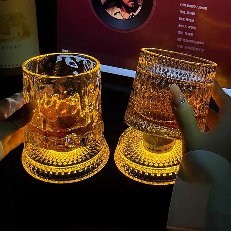 Old Fashioned Glass - 360 ° Draaiende whiskyglas met LED-verlichting,